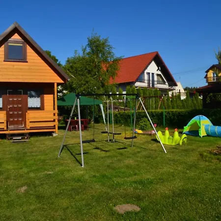 Casa de Férias Domek Letniskowy Stokrotka Ostrowo (Puck)